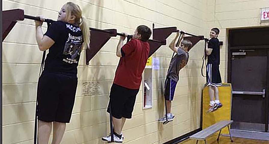 ‘Flipped Wednesday’ Puts PE Students in Charge of Workout Creation
