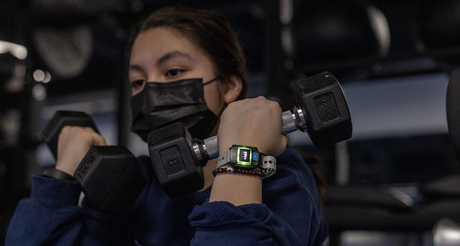 IHT ZONE Heart Rate Monitors Boost Fitness for Chicago High School Students